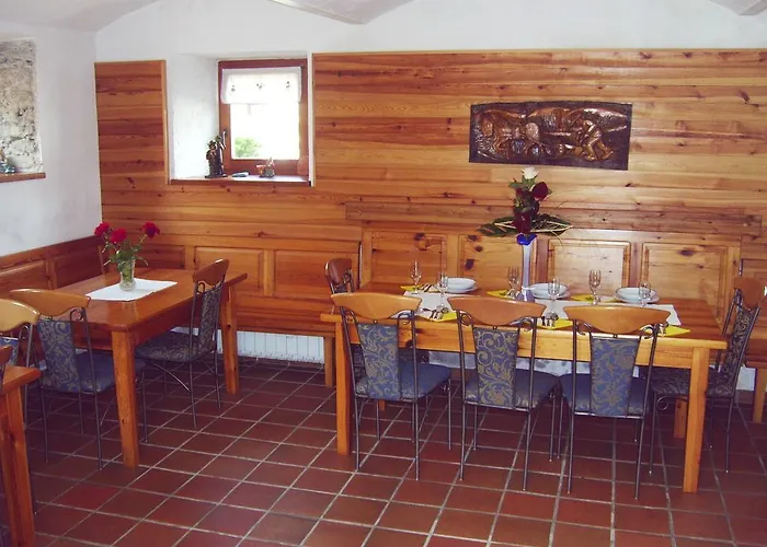 Turisticna Kmetija Plaznik بيت ضيافة Ljubno